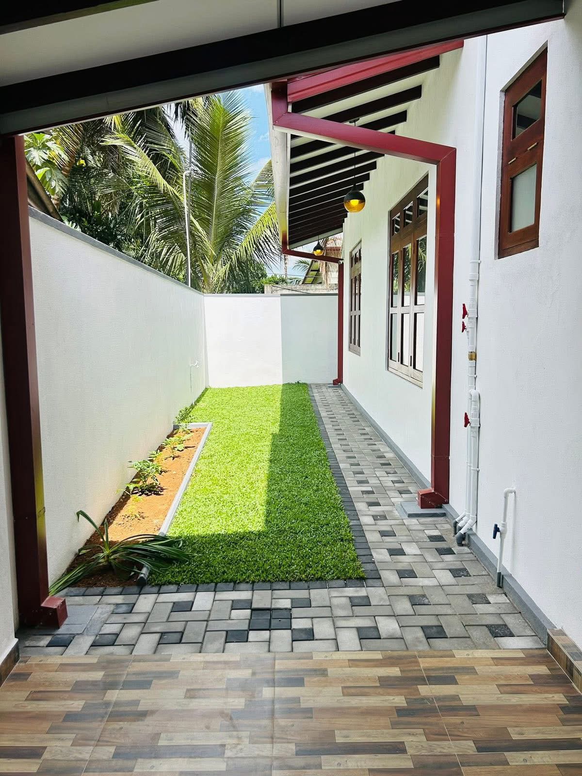 House for Sale in Kaduwela