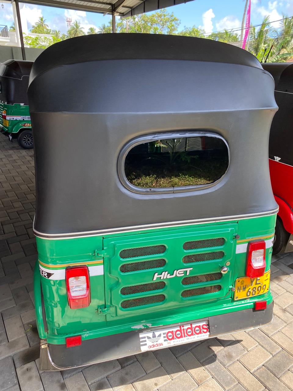 Bajaj 4 stroke 2010 - பயன்படுத்தப்பட்டது முச்சக்கர வண்டி sale in Sri Lanka - patpat.lk
