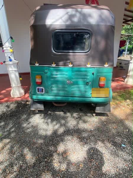 Bajaj 2 stroke 2000 - Used Three wheeler sale in Sri Lanka - patpat.lk