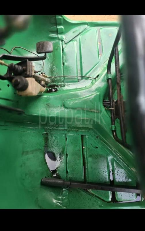 Advertisement image 4