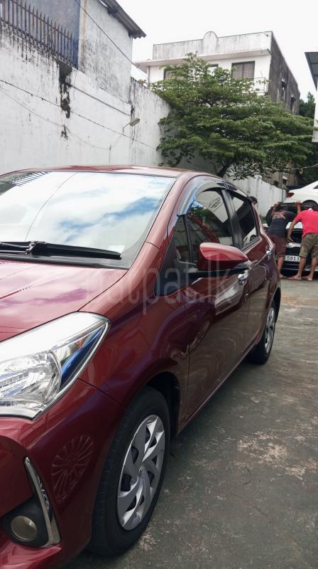 Toyota Vitz 2018 - சான்றளிக்கப்பட்டது கார் sale in Sri Lanka - patpat.lk