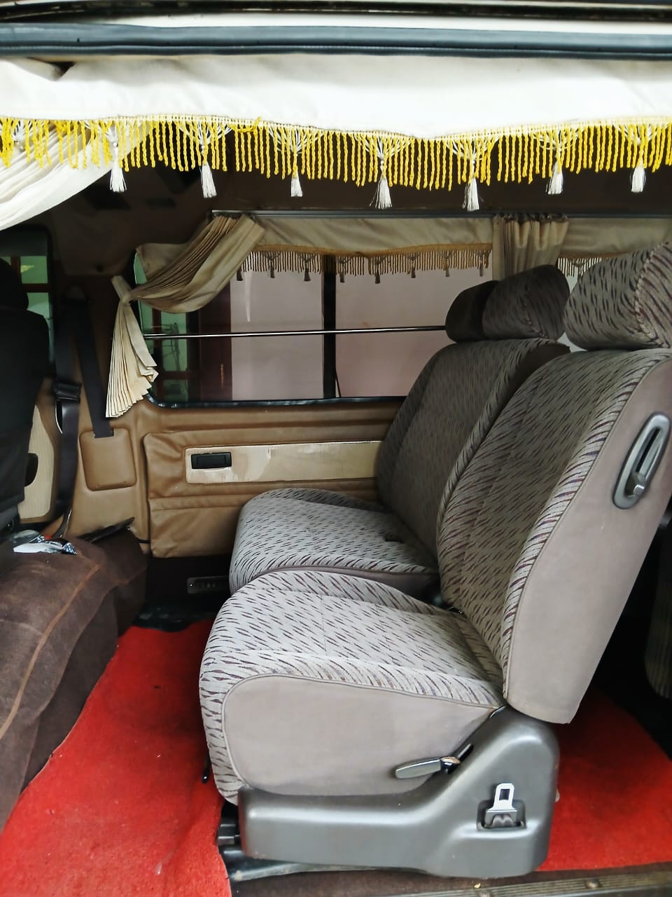 Nissan Caravan 1999 - பயன்படுத்தப்பட்டது வேன் sale in Sri Lanka - patpat.lk