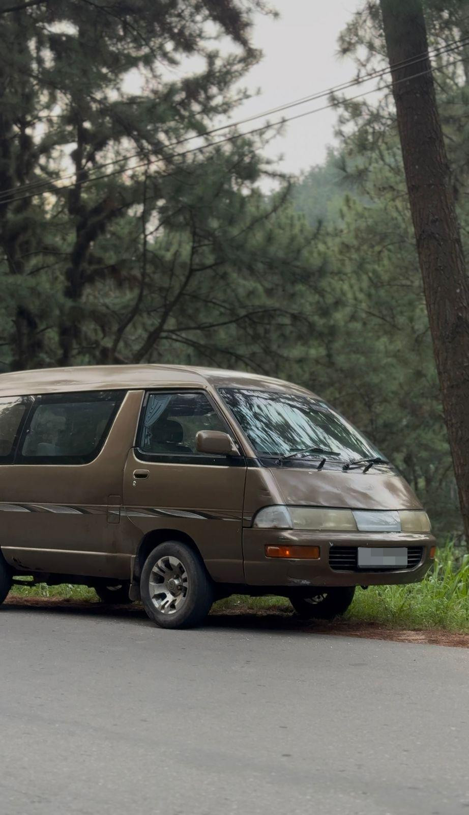 Toyota TownAce 1995 - பயன்படுத்தப்பட்டது வேன் sale in Sri Lanka - patpat.lk