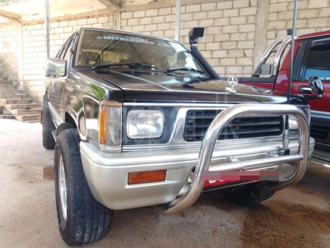 Mitsubishi Strada 1993 - Used Pick-up  sale in Sri Lanka - patpat.lk