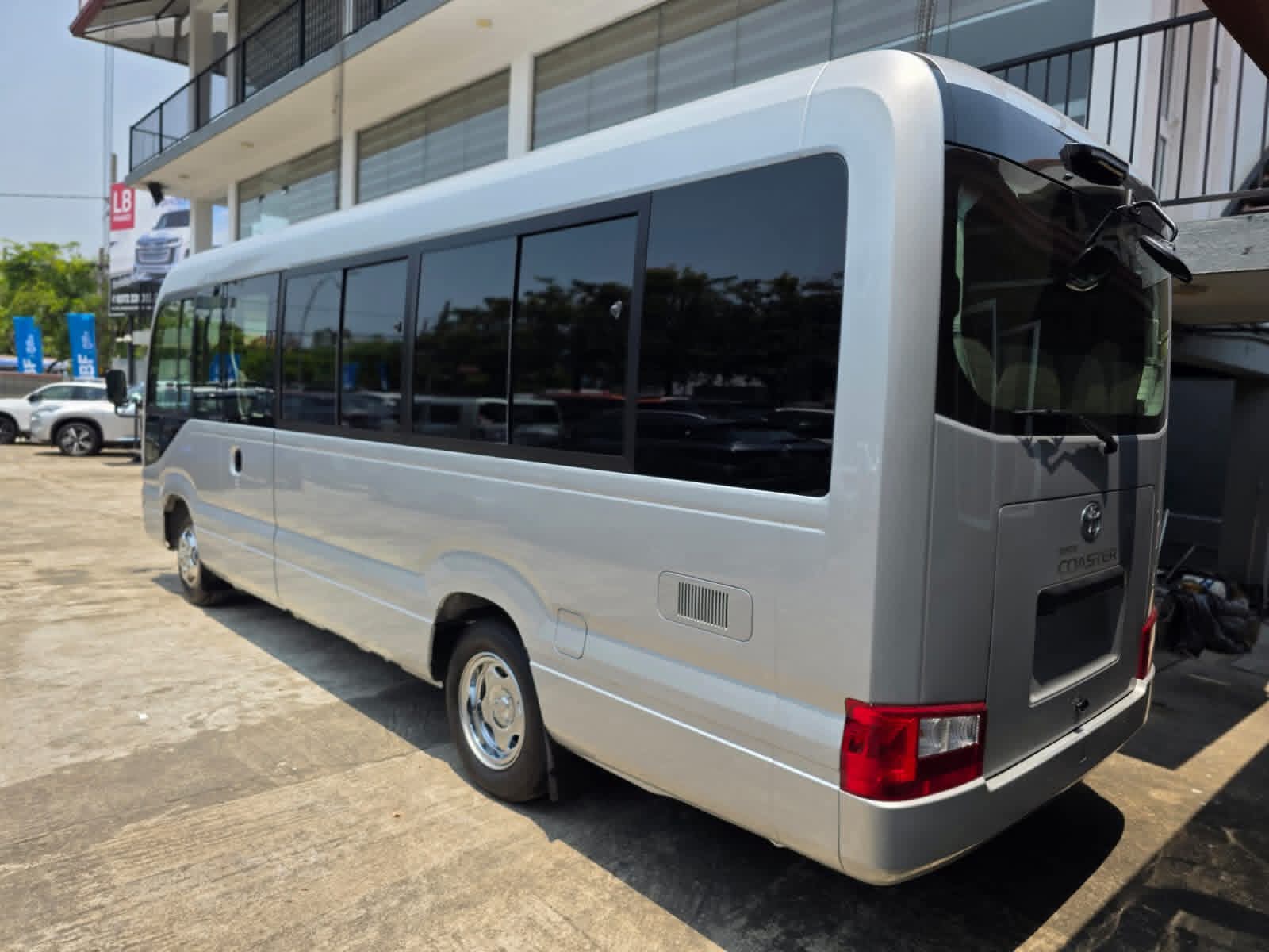 Toyota Coaster 2025 - சான்றளிக்கப்பட்டது பஸ் sale in Sri Lanka - patpat.lk