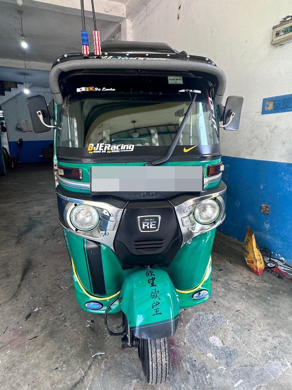 Bajaj Three Wheel 2014 - භාවිතා කරන ලද ත්‍රිරෝද රථය sale in Sri Lanka - patpat.lk