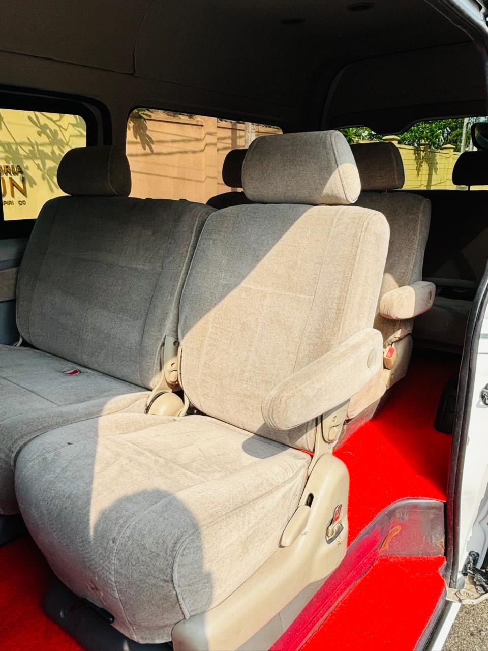 Toyota Hiace 2012 - Used Van sale in Sri Lanka - patpat.lk