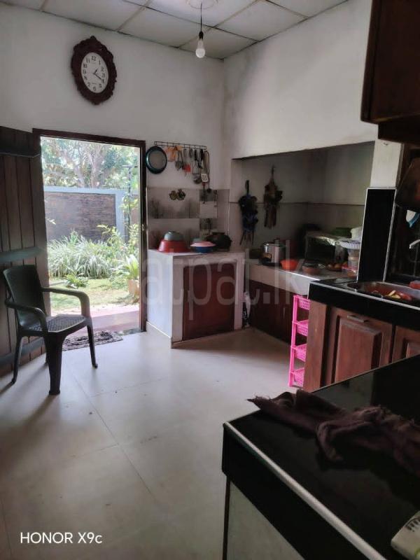 House for Sale in Giriulla