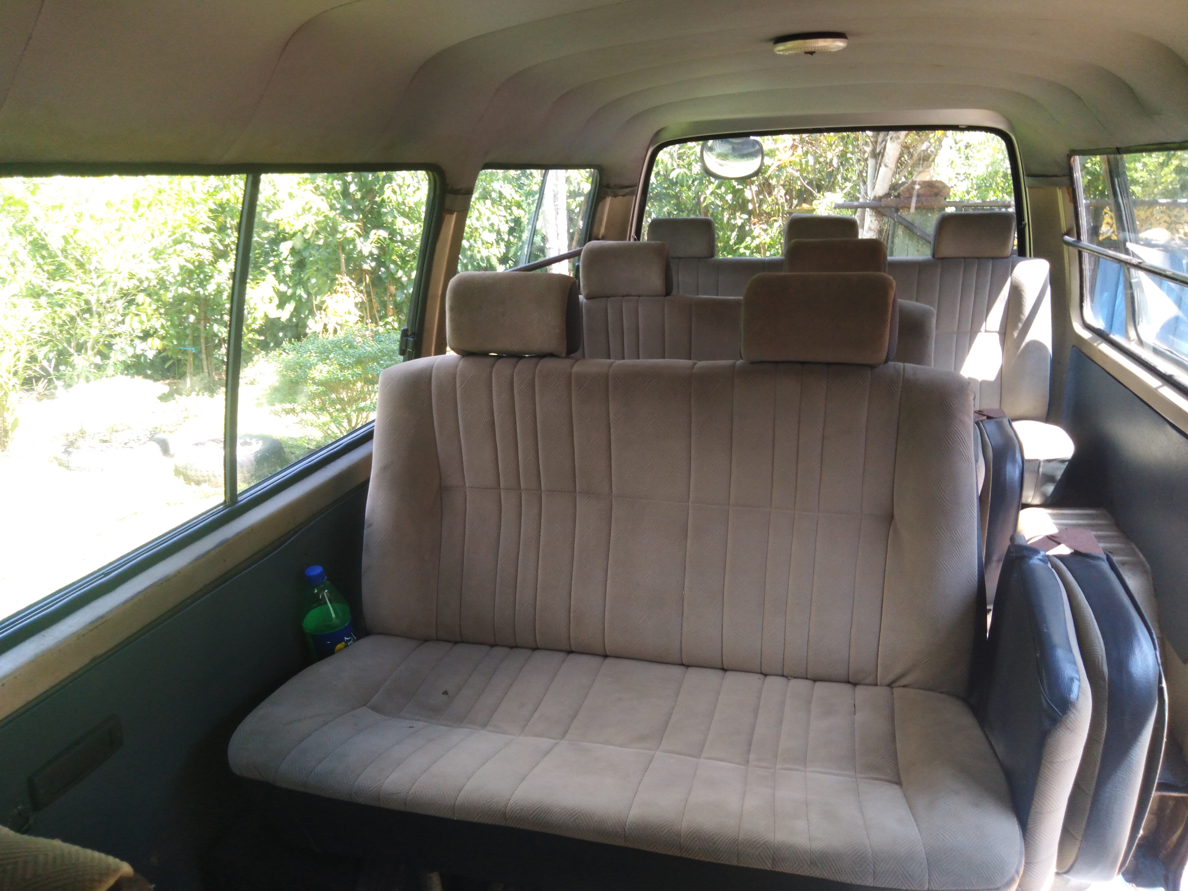 Nissan Caravan 1995 - Used Van sale in Sri Lanka - patpat.lk