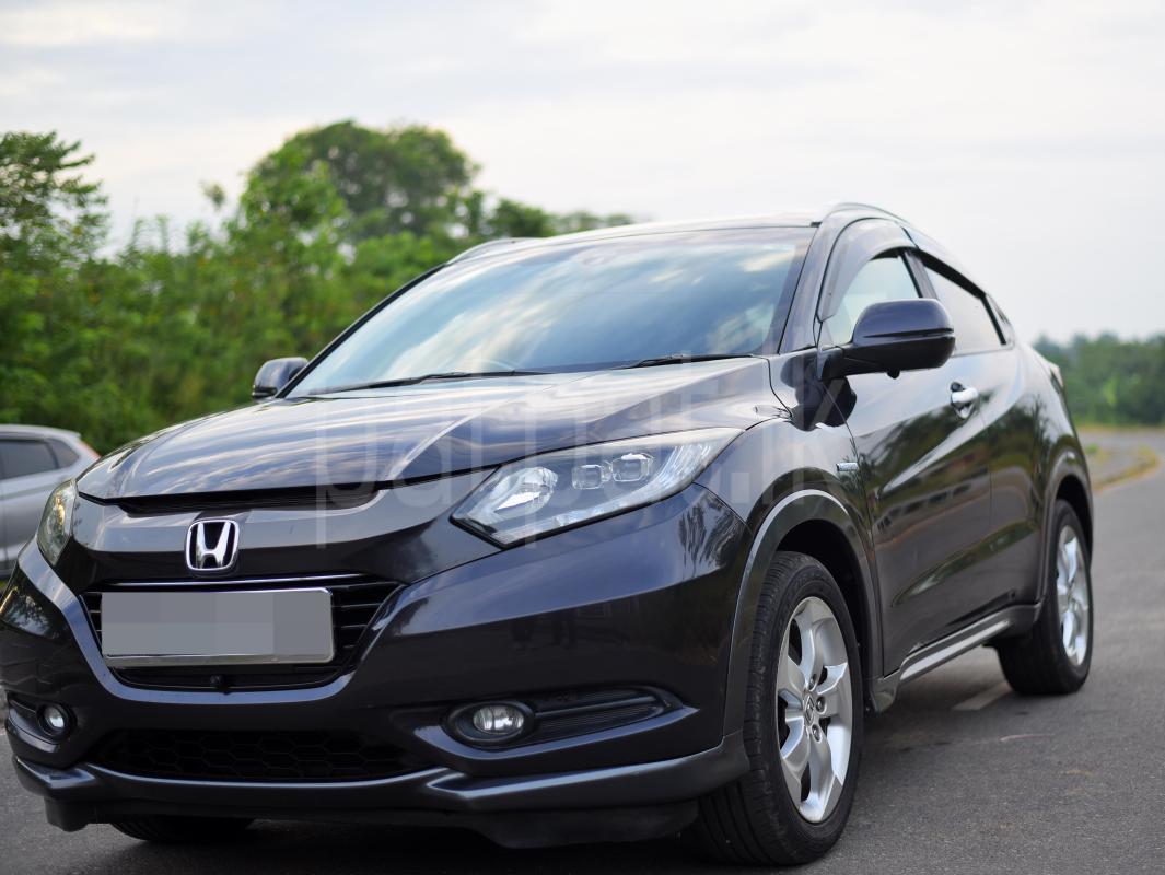 Honda Vezel 2014 - Used SUV sale in Sri Lanka - patpat.lk