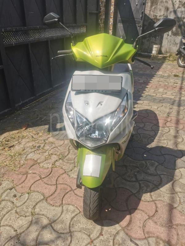 Advertisement image 1