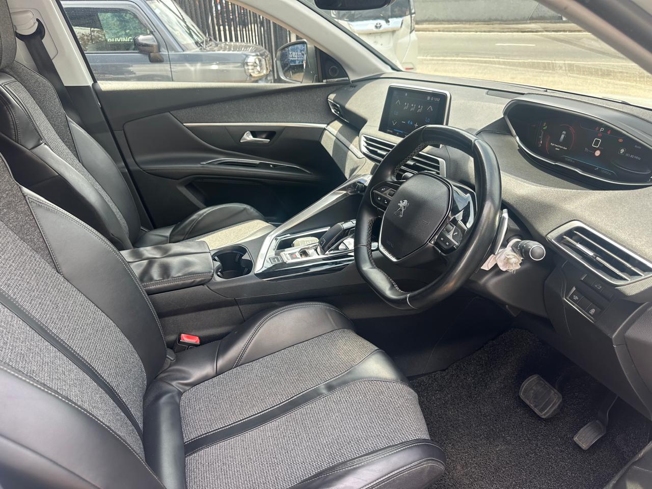 Peugeot 5008 2018 - Used SUV sale in Sri Lanka - patpat.lk