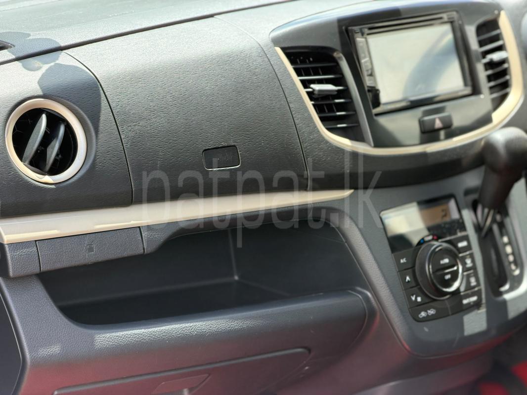 Suzuki Wagon R 2015 - භාවිතා කරන ලද කාර් sale in Sri Lanka - patpat.lk