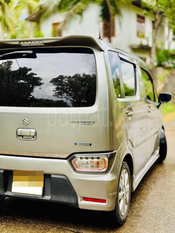 Advertisement image 4