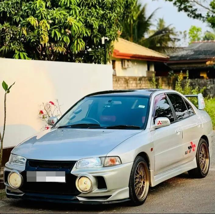 Mitsubishi Lancer 1998 - Used Car sale in Sri Lanka - patpat.lk