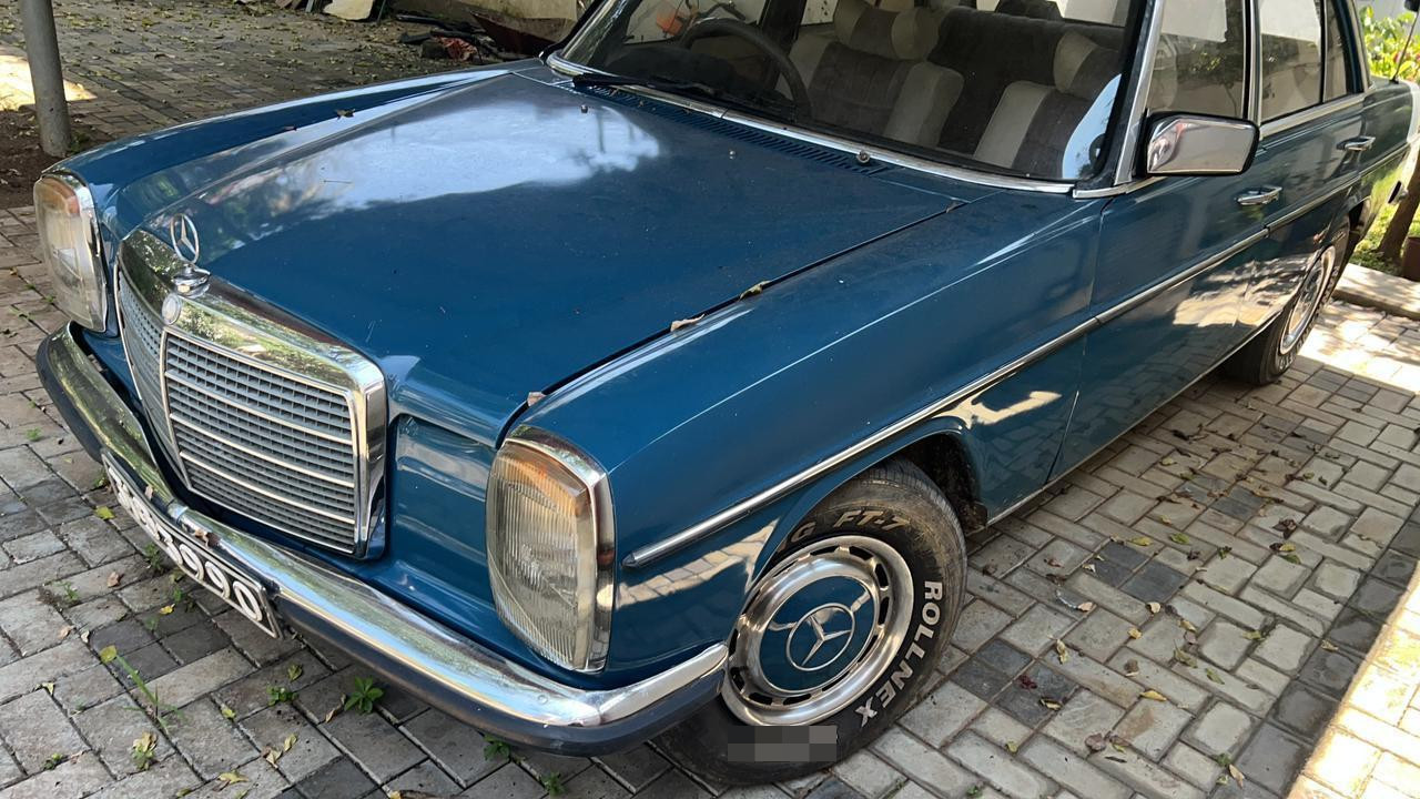 Mercedes Benz D Class 1972 - Used Car sale in Sri Lanka - patpat.lk