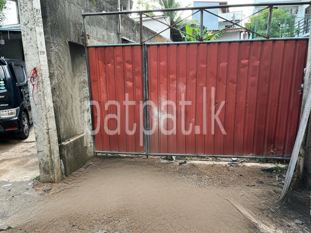 Advertisement image 1