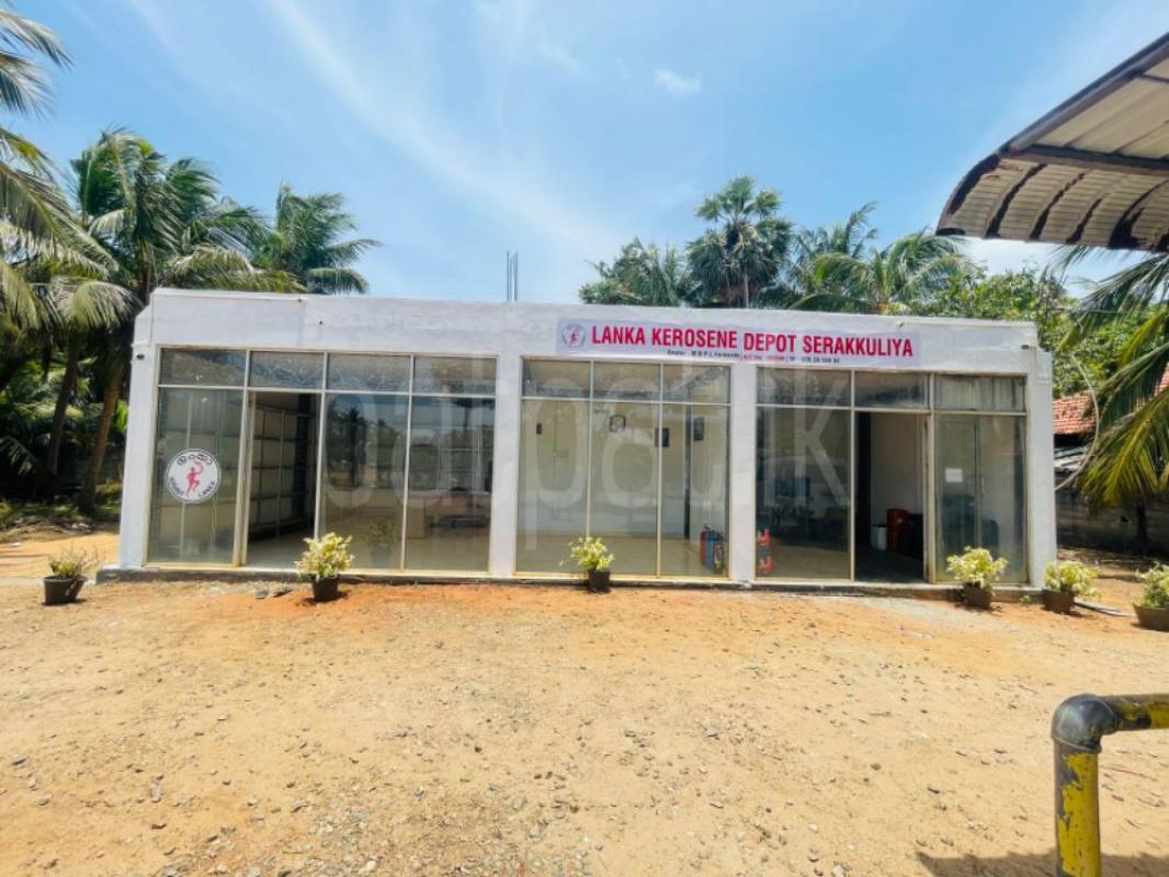 Advertisement image 3