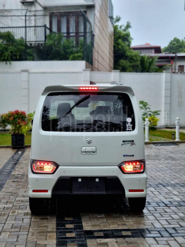 Advertisement image 3