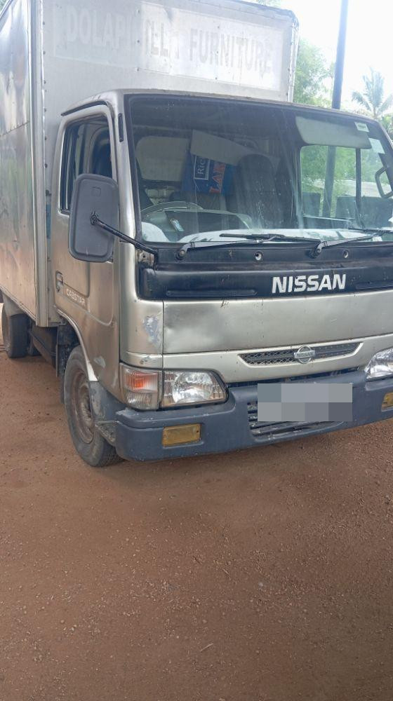 Nissan Truck 2001 - Used Truck sale in Sri Lanka - patpat.lk