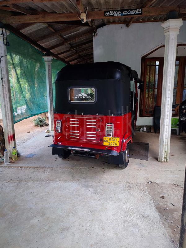 Advertisement image 6