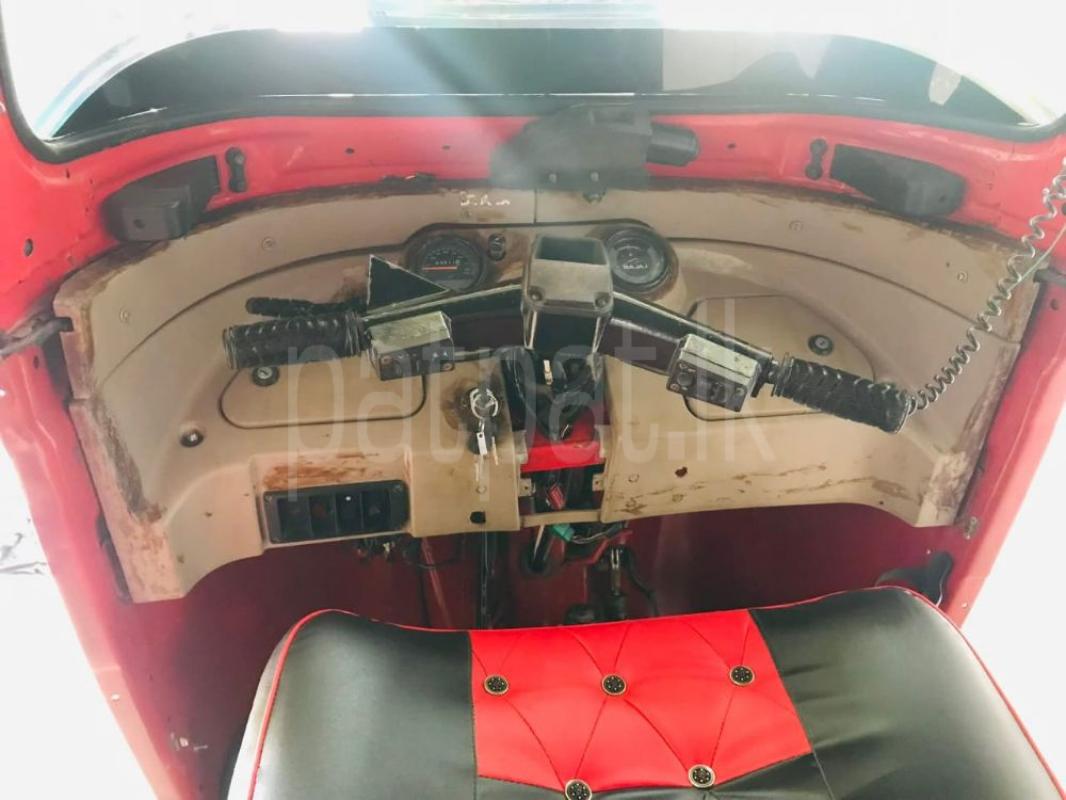 Advertisement image 6