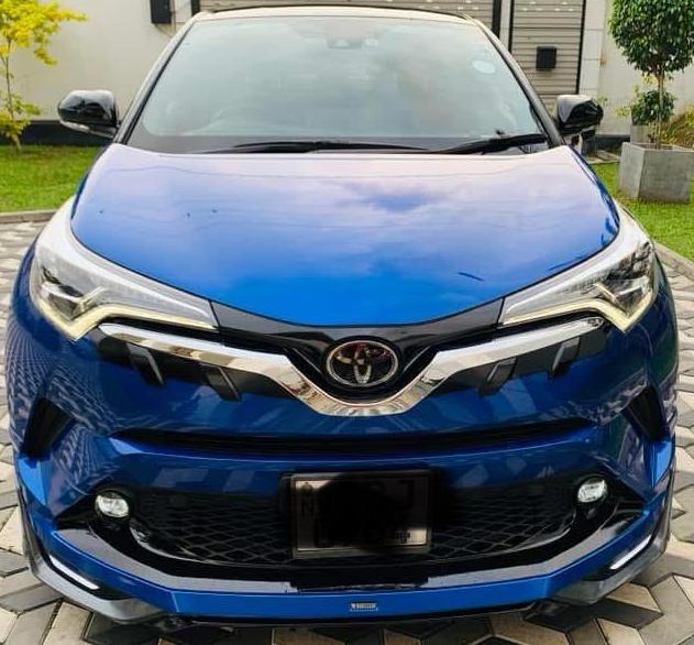 Toyota CHR 2018 - பயன்படுத்தப்பட்டது SUV sale in Sri Lanka - patpat.lk