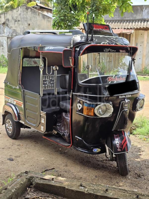 Bajaj 4 stroke 2011 - Used Three wheeler sale in Sri Lanka - patpat.lk