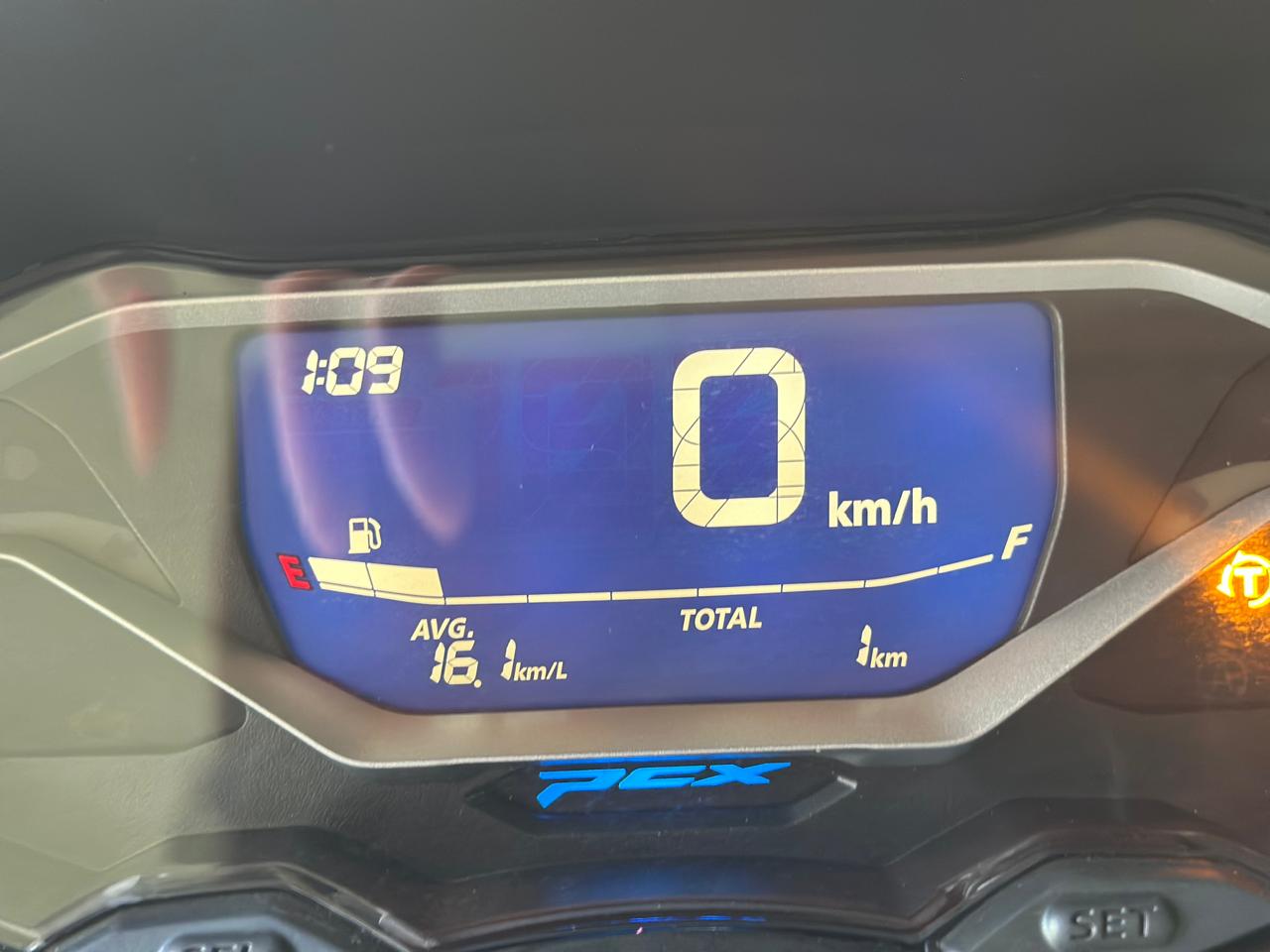 Honda PCX 2025 - Brand New Bike sale in Sri Lanka - patpat.lk