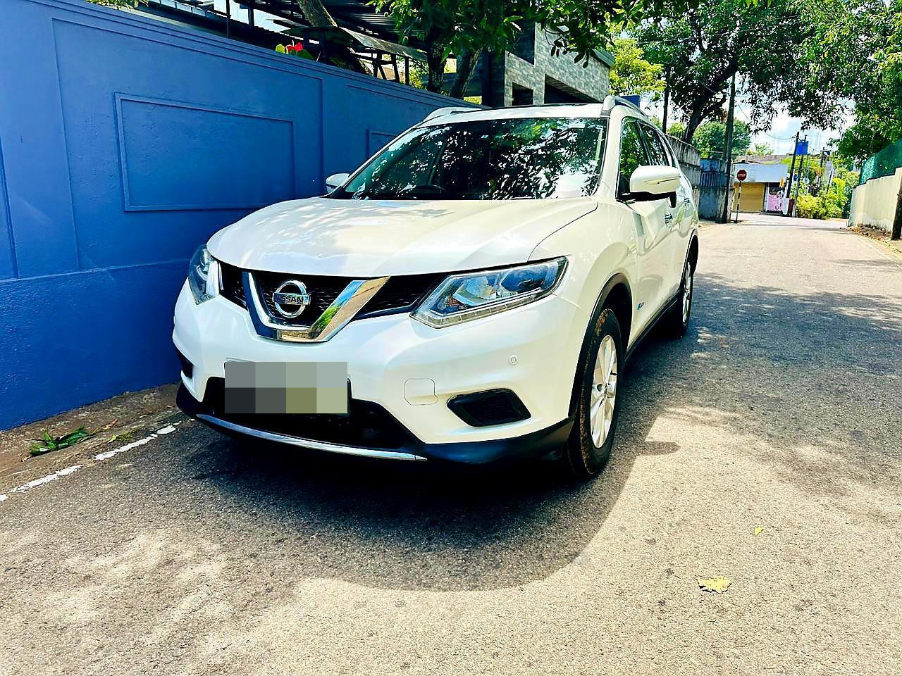 Nissan X Trail 2015 ads-image-1