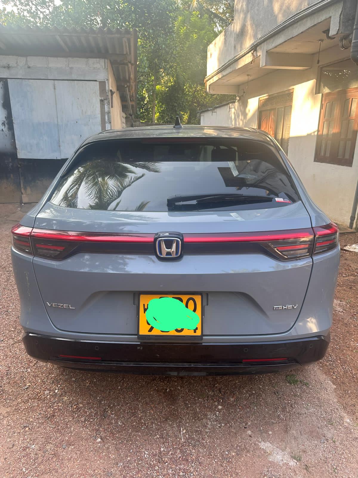 Honda Vezel 2025 - Used SUV sale in Sri Lanka - patpat.lk