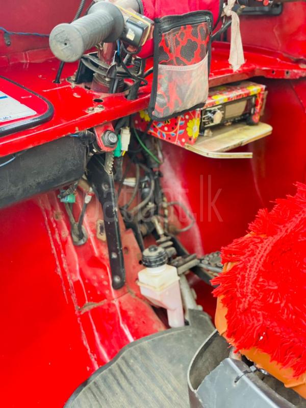 Bajaj Three Wheel 2007 - பயன்படுத்தப்பட்டது முச்சக்கர வண்டி sale in Sri Lanka - patpat.lk