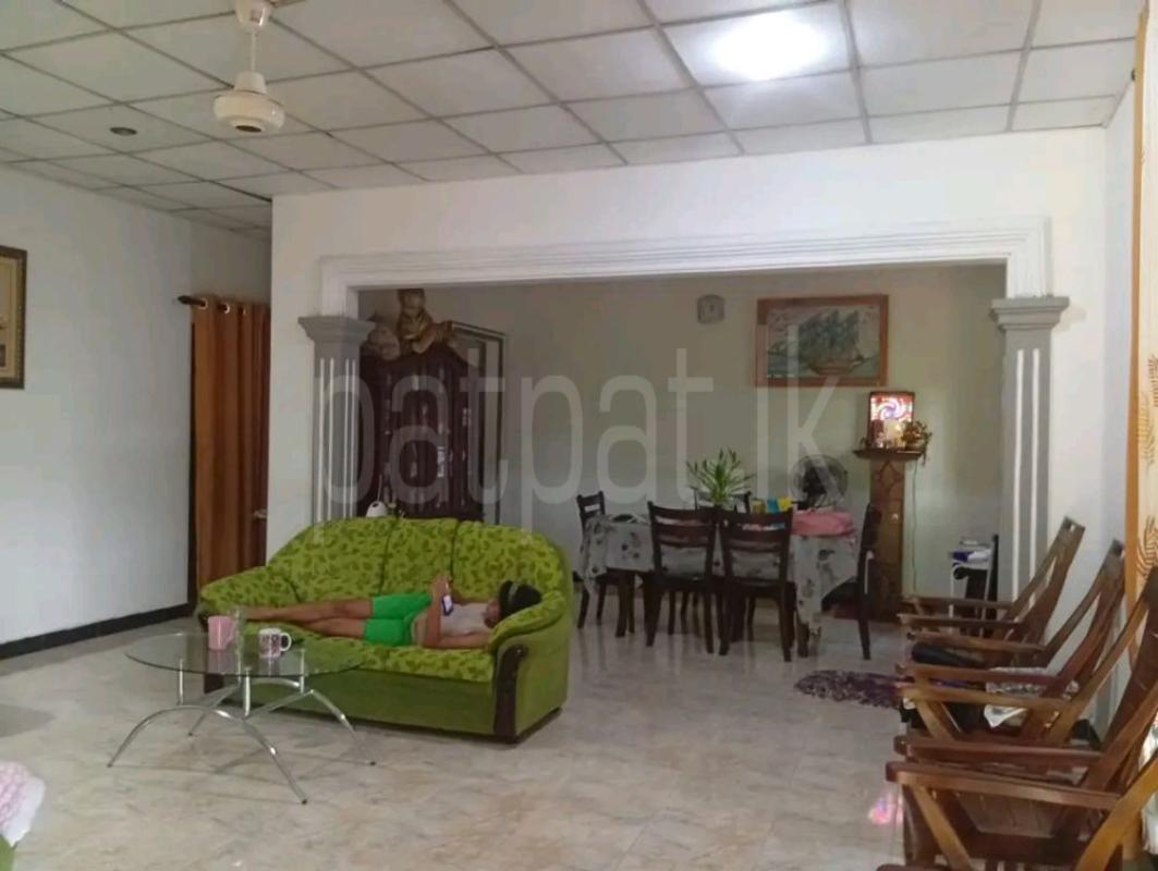House for Sale in Weliveriya ads-image-1