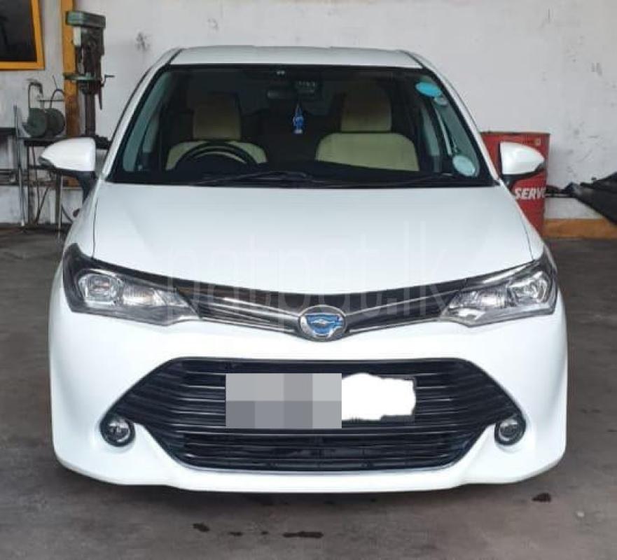 Toyota Axio 2015 - භාවිතා කරන ලද කාර් sale in Sri Lanka - patpat.lk