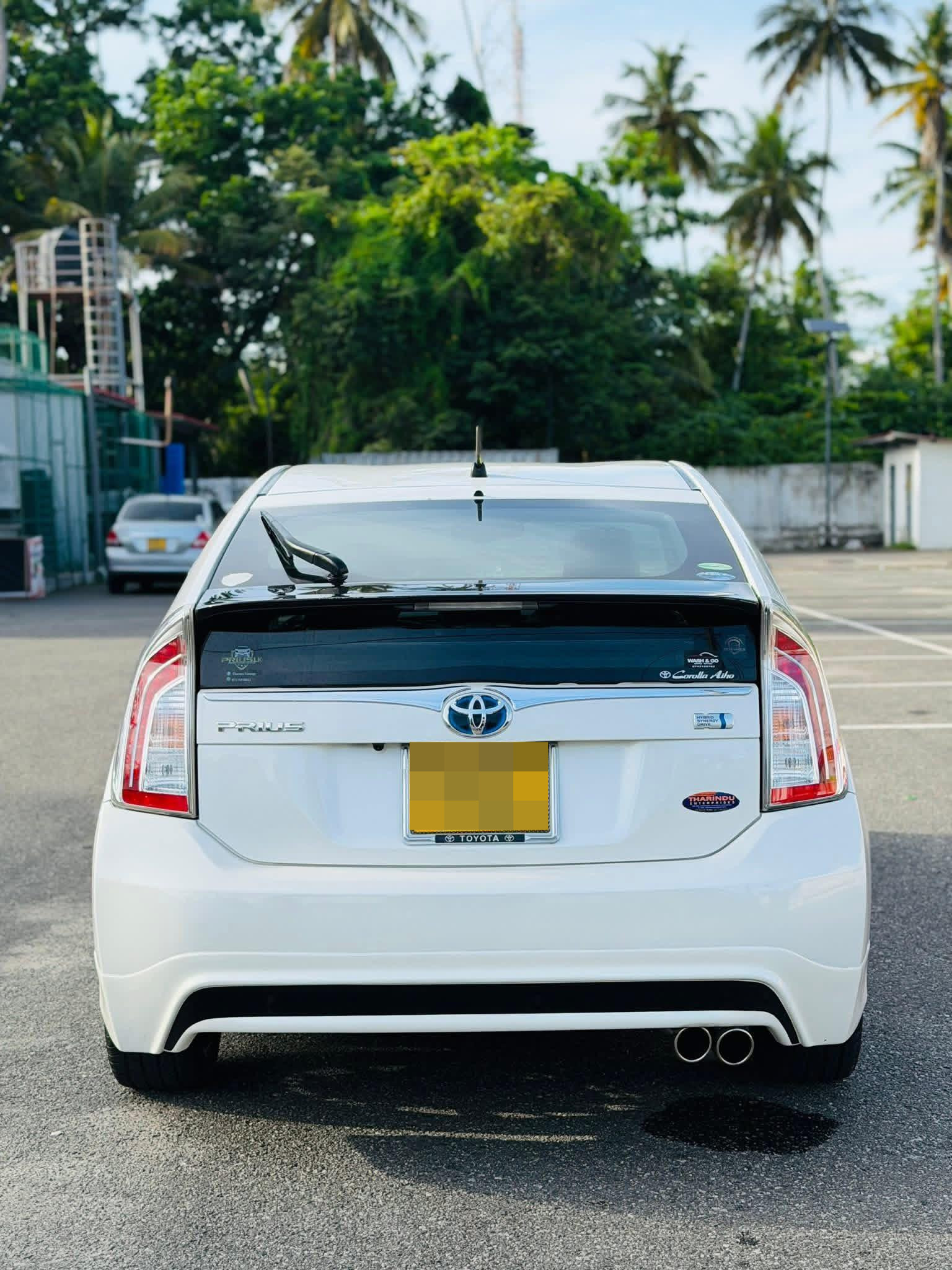 Toyota Prius 2013 - Reconditioned Car sale in Sri Lanka - patpat.lk