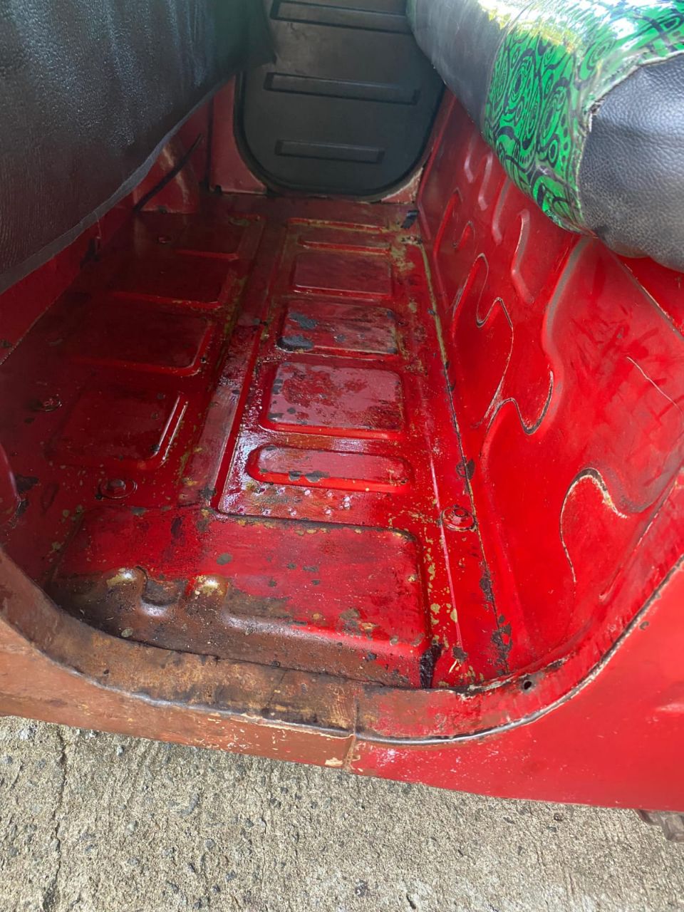 Advertisement image 6