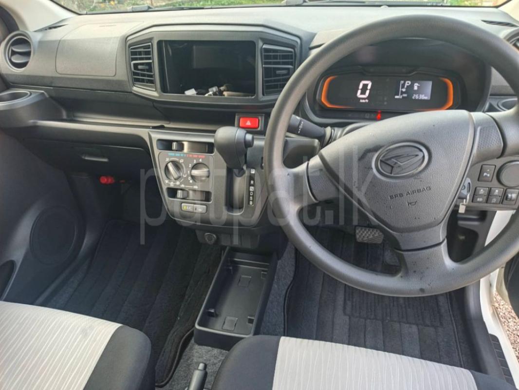 Advertisement image 3