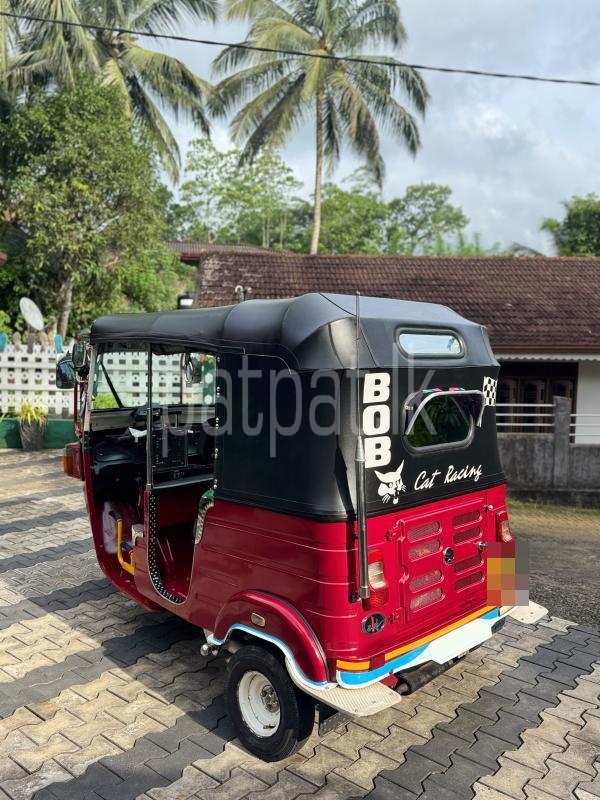 Bajaj Three Wheel 2011 - பயன்படுத்தப்பட்டது முச்சக்கர வண்டி sale in Sri Lanka - patpat.lk
