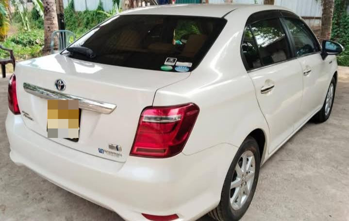 Toyota Axio 2015 - Used Car sale in Sri Lanka - patpat.lk