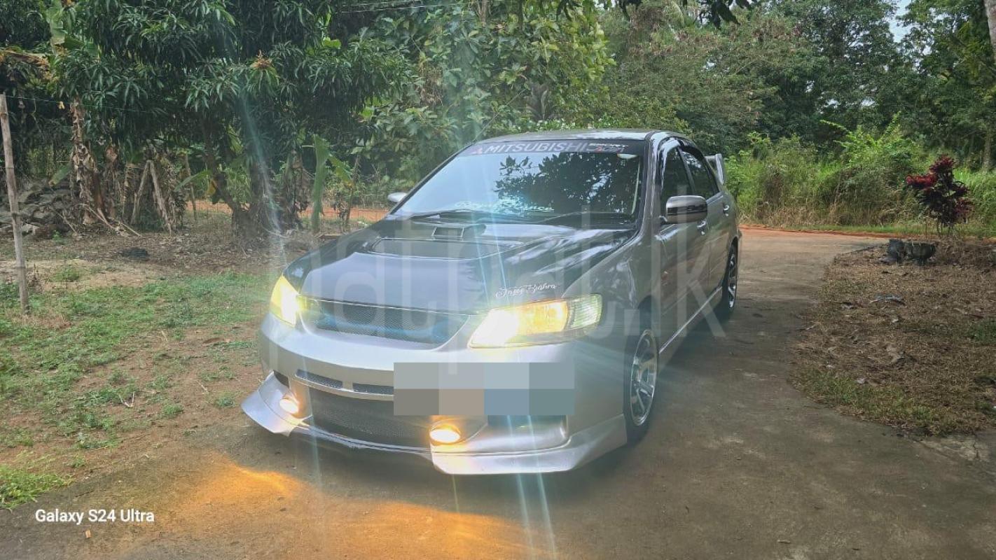 Mitsubishi Lancer 2002 - Used Car sale in Sri Lanka - patpat.lk