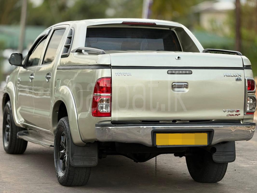 Toyota Hilux champ 2011 - Used Pick-up  sale in Sri Lanka - patpat.lk