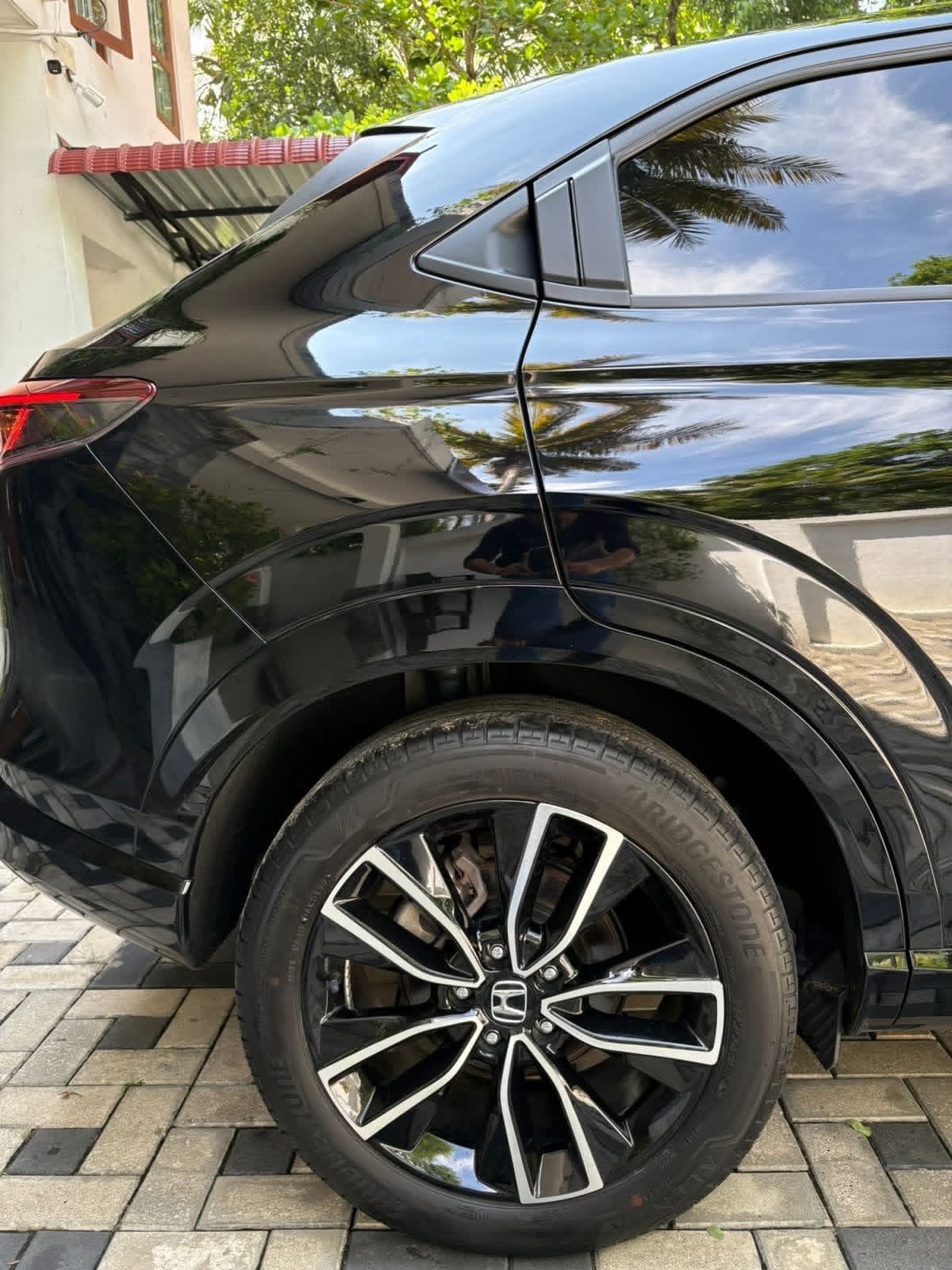 Honda Vezel 2023 - අලුත් SUV රථය sale in Sri Lanka - patpat.lk