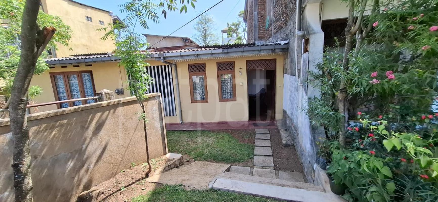 House for Sale in Dehiwala ads-image-1