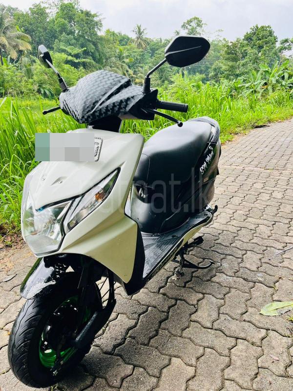 Honda Dio 2016 - பயன்படுத்தப்பட்டது பைக் sale in Sri Lanka - patpat.lk