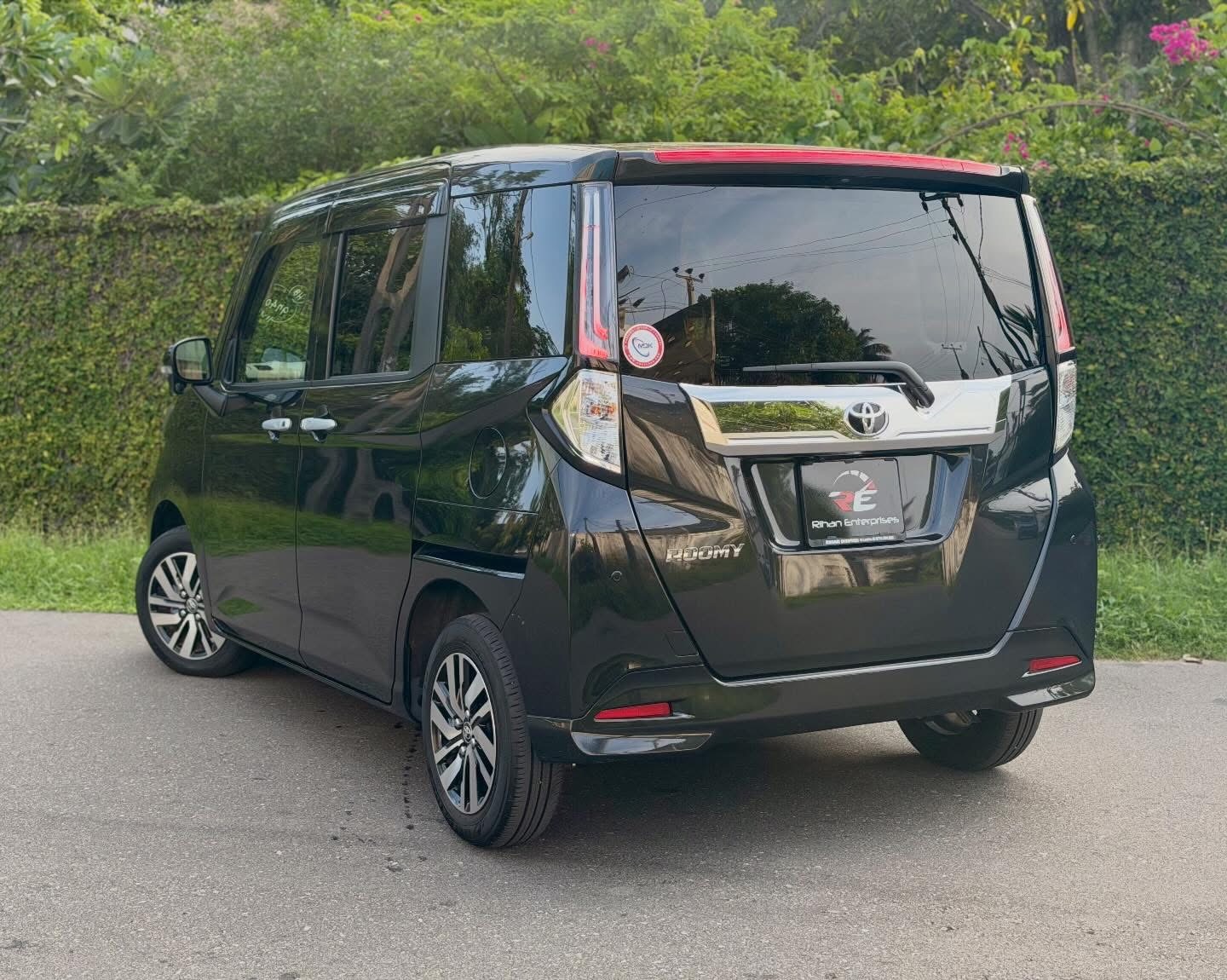 Toyota Roomy 2024 - சான்றளிக்கப்பட்டது வேன் sale in Sri Lanka - patpat.lk