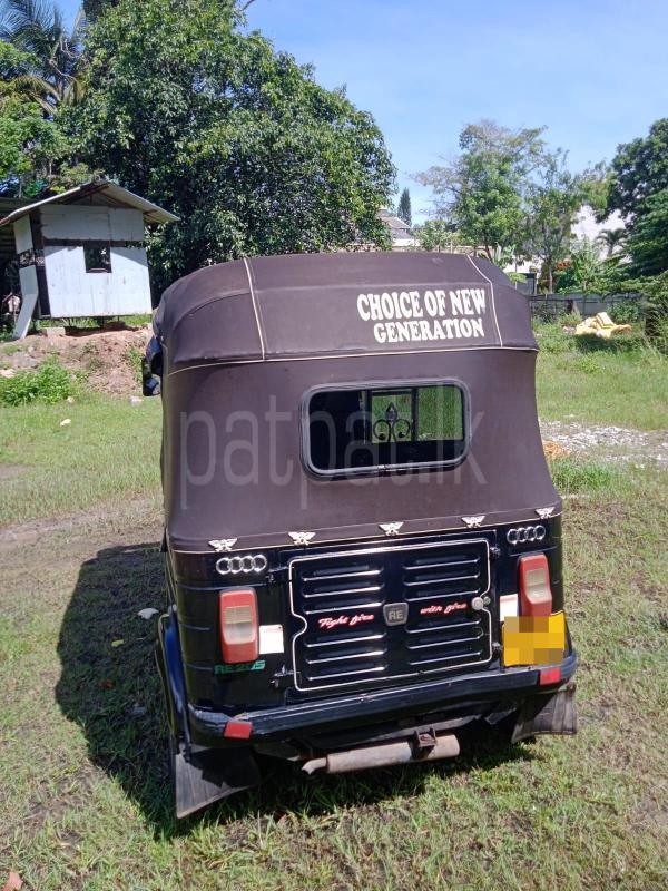 Bajaj Three Wheel 2010 - பயன்படுத்தப்பட்டது முச்சக்கர வண்டி sale in Sri Lanka - patpat.lk