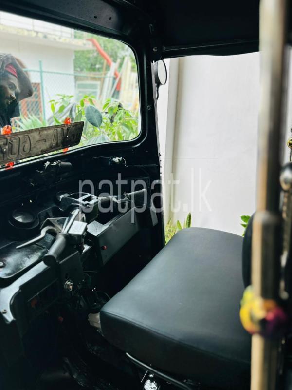 Advertisement image 6