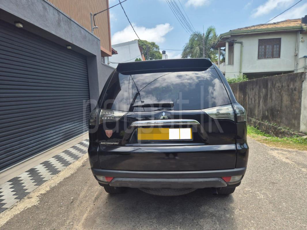 Advertisement image 3