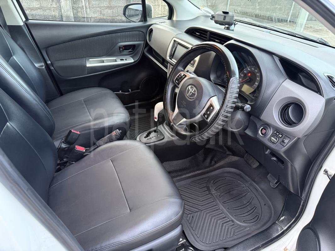 Toyota Vitz 2015 - Used Car sale in Sri Lanka - patpat.lk