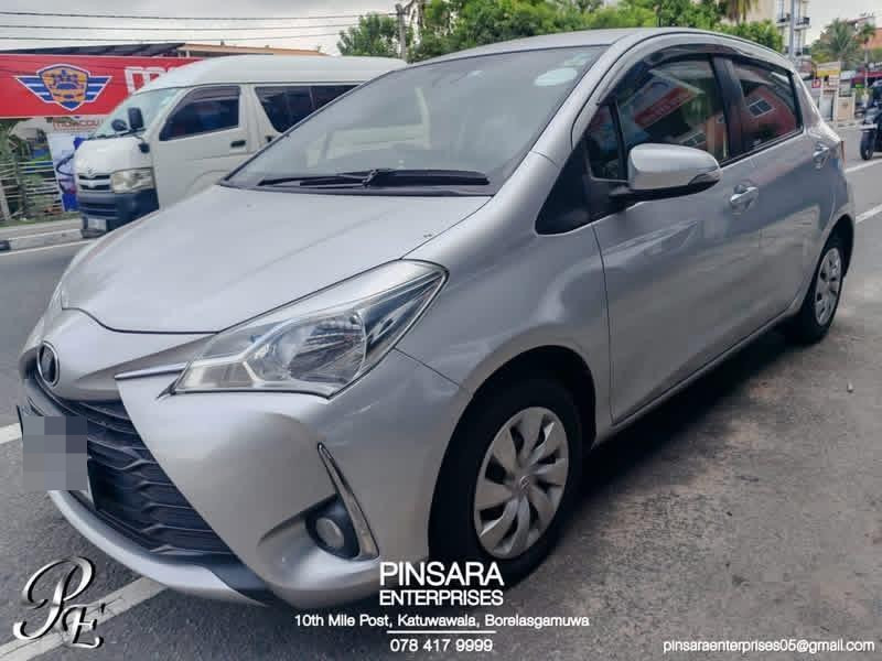 Toyota Vitz 2017 - பயன்படுத்தப்பட்டது கார் sale in Sri Lanka - patpat.lk